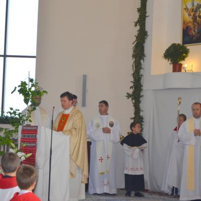 29 septembrie: Satu Nou (BC): PS Aurel Percă la inaugurarea bisericii noi