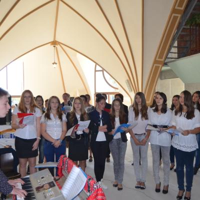 29 septembrie: Satu Nou (BC): PS Aurel Percă la inaugurarea bisericii noi