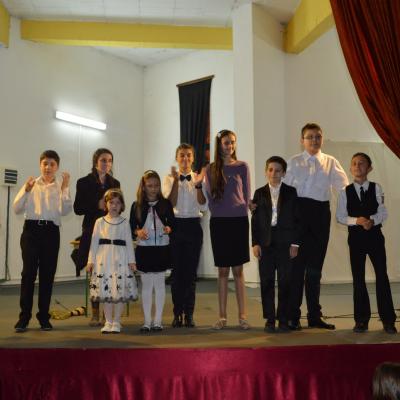 30 septembrie: Bacău: Lansarea cărţii Dinspre două anotimpuri