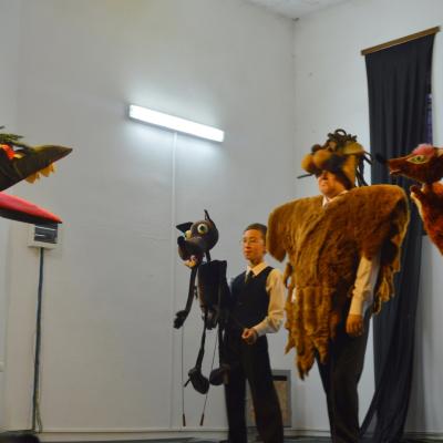 30 septembrie: Bacău: Lansarea cărţii Dinspre două anotimpuri