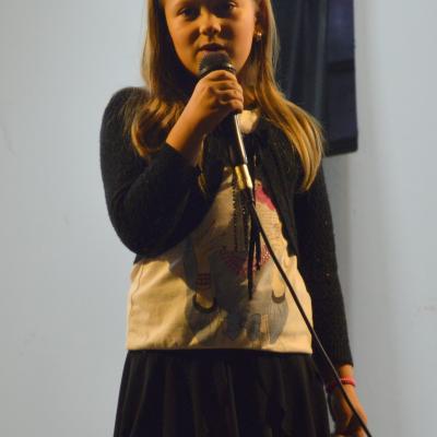 30 septembrie: Bacău: Lansarea cărţii Dinspre două anotimpuri