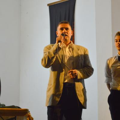 30 septembrie: Bacău: Lansarea cărţii Dinspre două anotimpuri