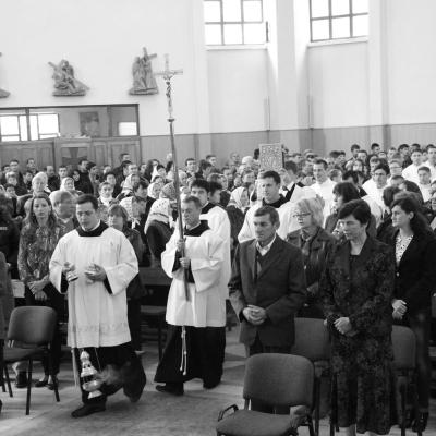 4 octombrie: Roman: Sfinţire de diaconi la Institutul Teologic Franciscan. Foto: Marius Blaj