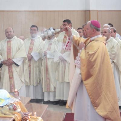 4 octombrie: Roman: Sfinţire de diaconi la Institutul Teologic Franciscan. Foto: Marius Blaj