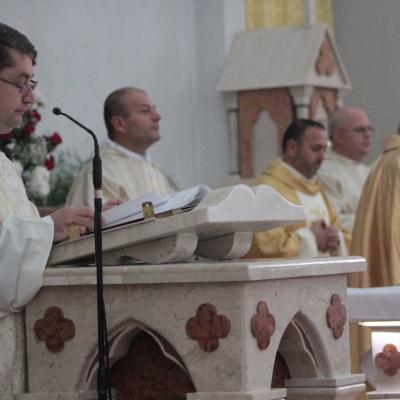 4 octombrie: Roman: Sfinţire de diaconi la Institutul Teologic Franciscan. Foto: Marius Blaj