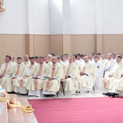 4 octombrie: Roman: Sfinţire de diaconi la Institutul Teologic Franciscan. Foto: Marius Blaj