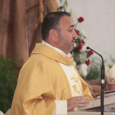 4 octombrie: Roman: Sfinţire de diaconi la Institutul Teologic Franciscan. Foto: Marius Blaj