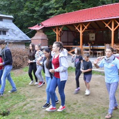 4-6 octombrie: Bacău "Sfântul Nicolae": Campusul Acţiunii Catolice "Isus e bucuria mea" la Slănic Moldova