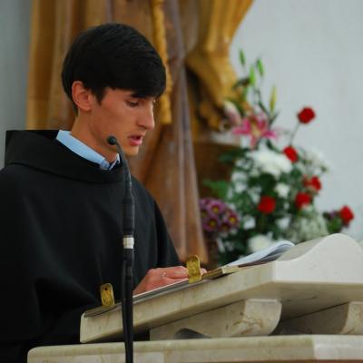 4 octombrie: Roman: Sfinţire de diaconi la Institutul Teologic Franciscan. Foto: Emilian Lupu