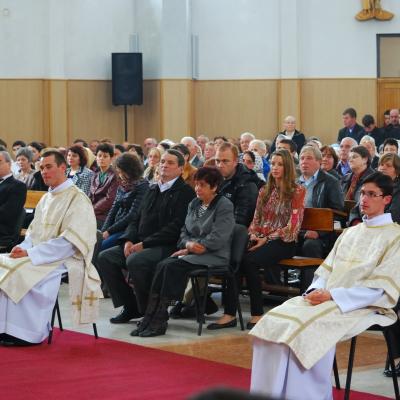 4 octombrie: Roman: Sfinţire de diaconi la Institutul Teologic Franciscan. Foto: Emilian Lupu