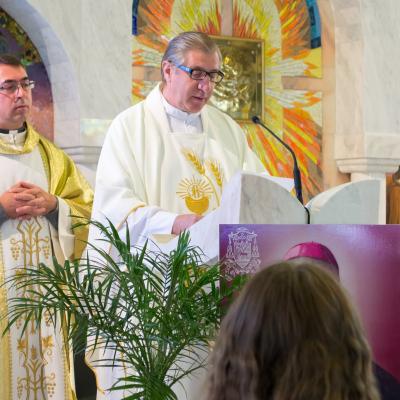 5 octombrie: Iaşi: Hramul bisericii "Sfânta Tereza a Pruncului Isus"