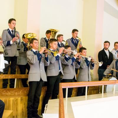 5 octombrie: Iaşi: Hramul bisericii "Sfânta Tereza a Pruncului Isus"