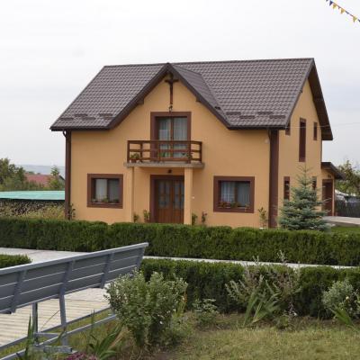 6 octombrie: Belceşti: Binecuvântarea noii case parohiale şi hramul comunităţii