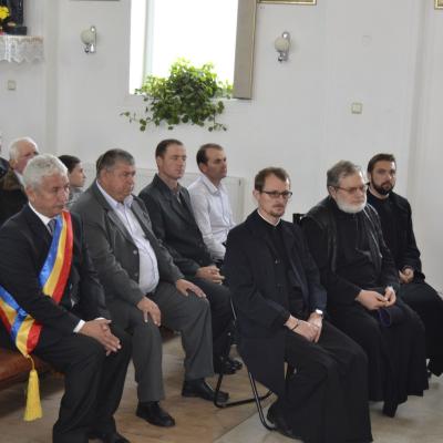6 octombrie: Belceşti: Binecuvântarea noii case parohiale şi hramul comunităţii