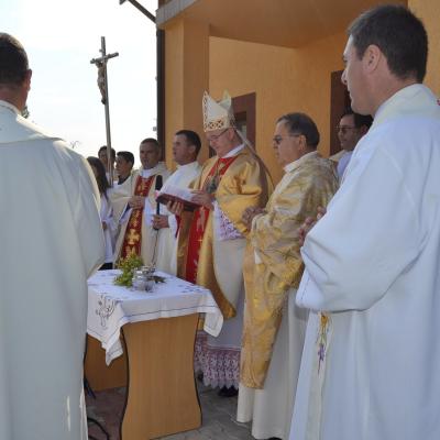 6 octombrie: Belceşti: Binecuvântarea noii case parohiale şi hramul comunităţii