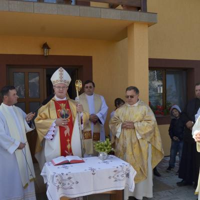 6 octombrie: Belceşti: Binecuvântarea noii case parohiale şi hramul comunităţii