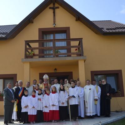 6 octombrie: Belceşti: Binecuvântarea noii case parohiale şi hramul comunităţii
