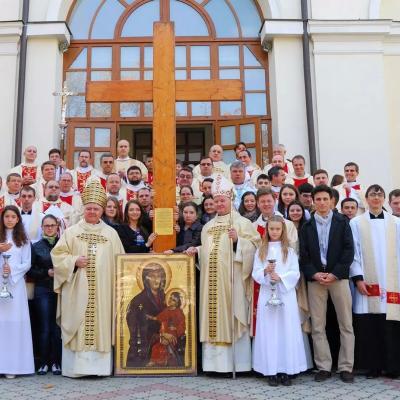 13-14 octombrie: Chişinău: Încheierea pelerinajului Crucii şi Icoanei ZMT în Republica Moldova şi preluarea acestora de o delegaţie din Dieceza de Iaşi