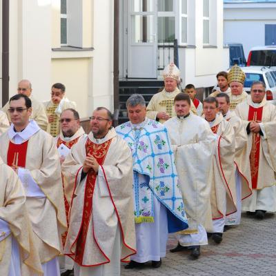 13-14 octombrie: Chişinău: Încheierea pelerinajului Crucii şi Icoanei ZMT în Republica Moldova şi preluarea acestora de o delegaţie din Dieceza de Iaşi