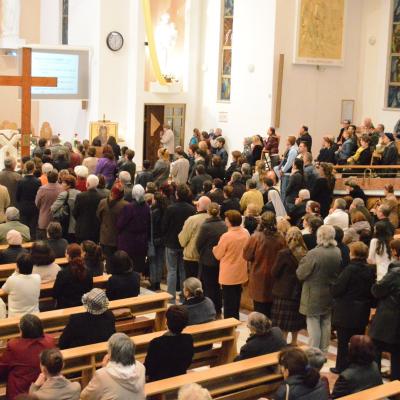 14 octombrie: Bacău "Sfântul Nicolae": Pelerinajul crucii şi al icoanei Zilelor Mondiale ale Tineretului