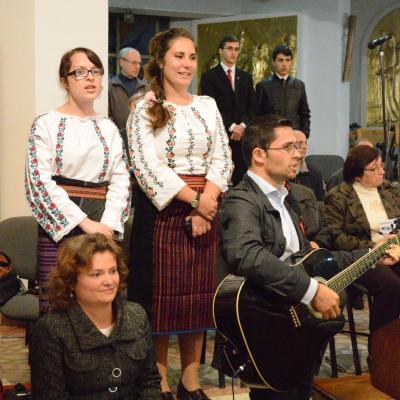 14 octombrie: Bacău "Sfântul Nicolae": Pelerinajul crucii şi al icoanei Zilelor Mondiale ale Tineretului