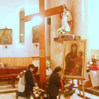 15 octombrie: Roman: Crucea şi Icoana Zilei Mondiale a Tineretului (II)