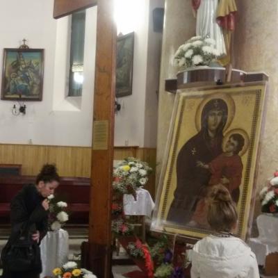 15 octombrie: Roman: Pelerinajul crucii şi al icoanei Zilelor Mondiale ale Tineretului