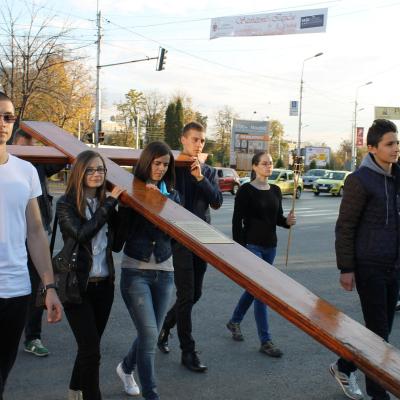 16 octombrie: Simbolurile Zilelor Mondiale ale Tineretului au ajuns la Iaşi