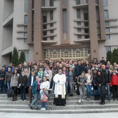 22 octombrie: Bacău: Elevi şi profesori împreună în rugăciune