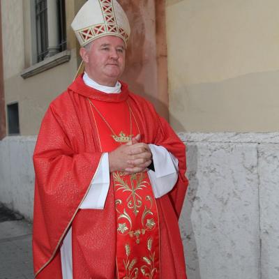 25 octombrie: Padova: Conferirea sacramentului Mirului