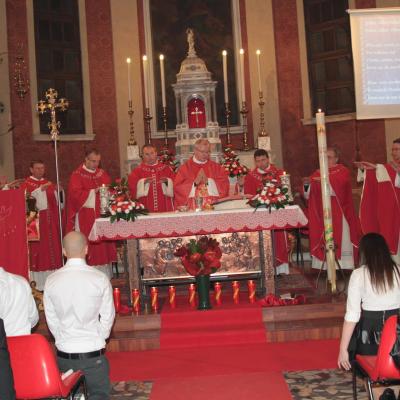 25 octombrie: Padova: Conferirea sacramentului Mirului