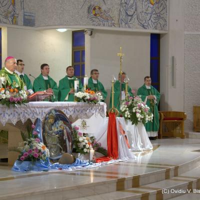 26 octombrie: Iaşi: Profesiunea călugărească perpetuă a sorei Tereza-Florentina Bordaş. Foto: Ovidiu Bişog