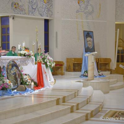 26 octombrie: Iaşi: Profesiunea călugărească perpetuă a sorei Tereza-Florentina Bordaş. Foto: Ovidiu Bişog