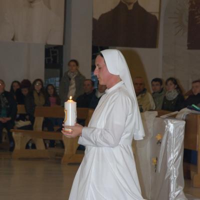 26 octombrie: Iaşi: Profesiunea călugărească perpetuă a sorei Tereza-Florentina Bordaş. Foto: Ovidiu Bişog