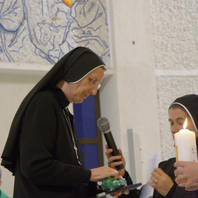 26 octombrie: Iaşi: Profesiunea călugărească perpetuă a sorei Tereza-Florentina Bordaş. Foto: Ovidiu Bişog