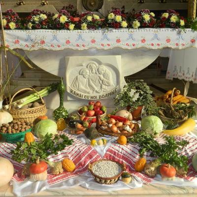 26 octombrie: Mărgineni: Ziua recoltei şi a recunoştinţei