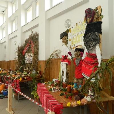 26 octombrie: Mărgineni: Ziua recoltei şi a recunoştinţei