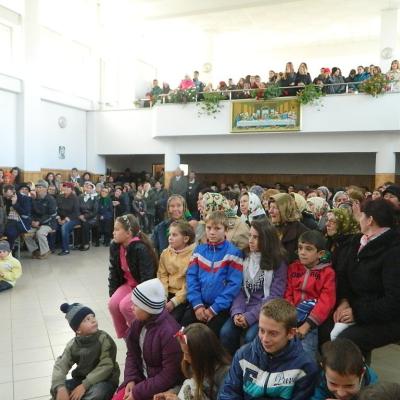 26 octombrie: Mărgineni: Ziua recoltei şi a recunoştinţei