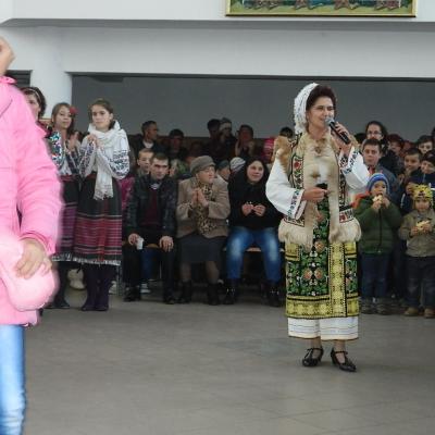 26 octombrie: Mărgineni: Ziua recoltei şi a recunoştinţei