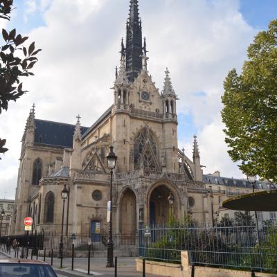 26 octombrie: Vizită oficială în cadrul comunităţii romano-catolice române din Paris