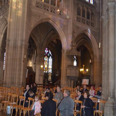 26 octombrie: Vizită oficială în cadrul comunităţii romano-catolice române din Paris