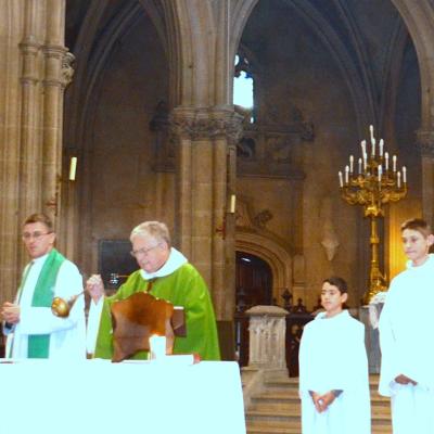 26 octombrie: Vizită oficială în cadrul comunităţii romano-catolice române din Paris