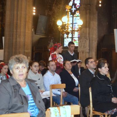 26 octombrie: Vizită oficială în cadrul comunităţii romano-catolice române din Paris