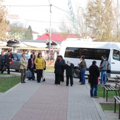 30 octombrie: Şi sfinţii şi-au dat întâlnire la Oneşti...