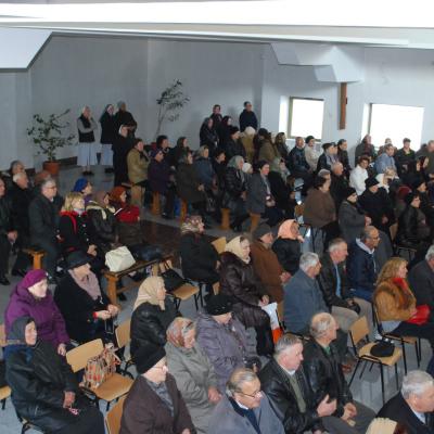 30 octombrie: Şi sfinţii şi-au dat întâlnire la Oneşti...