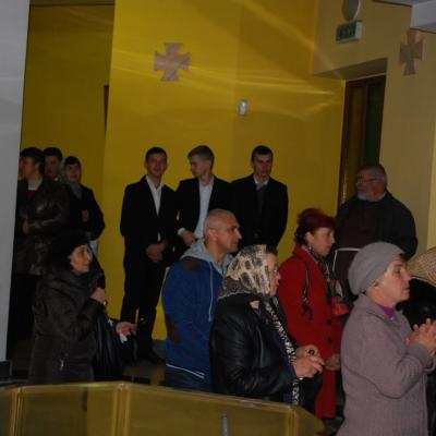 30 octombrie: Şi sfinţii şi-au dat întâlnire la Oneşti...