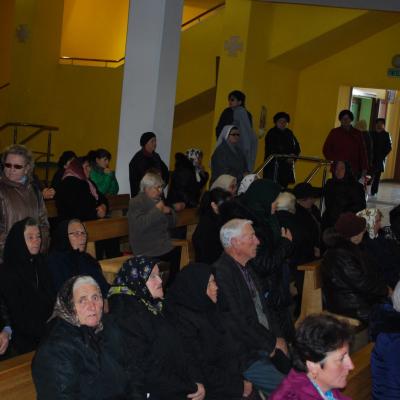 30 octombrie: Şi sfinţii şi-au dat întâlnire la Oneşti...