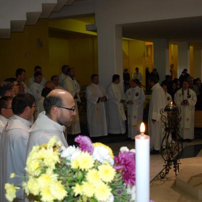 30 octombrie: Şi sfinţii şi-au dat întâlnire la Oneşti...