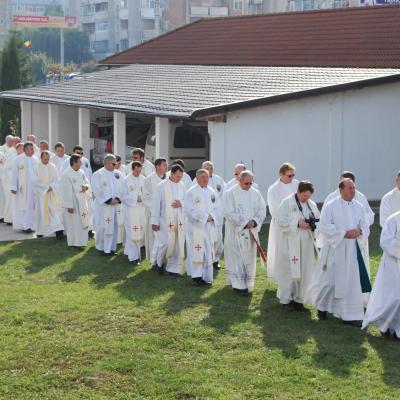 30 octombrie: Şi sfinţii şi-au dat întâlnire la Oneşti...