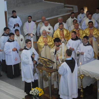 30 octombrie: Şi sfinţii şi-au dat întâlnire la Oneşti...